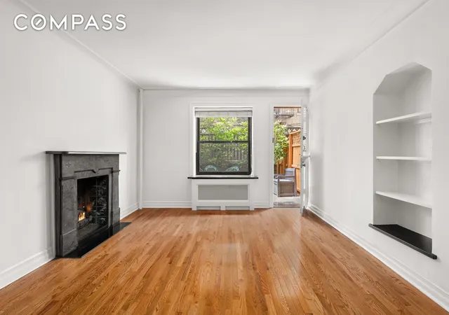 Listing Photo 4 - Condo for sale in building located at 436 E 58Th St, New York City, NY 10022 - Unit #1C