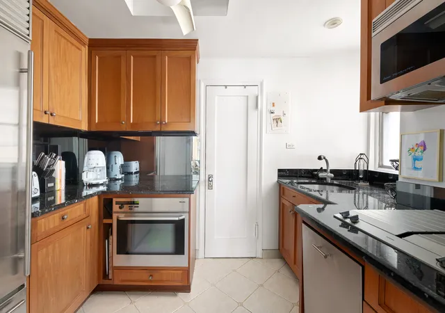 Photo 1 of House for sale at 7 E 85Th St #8B, New York, NY 10028 | MLS# RLS20053677 | Listing updated on 2026-02-01