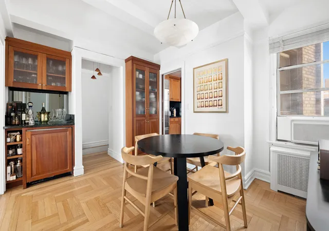 Photo 2 of House for sale at 7 E 85Th St #8B, New York, NY 10028 | MLS# RLS20053677 | Listing updated on 2026-02-01