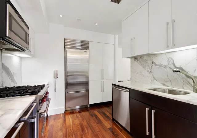 Photo 2 of House for sale at 300 E 79th Street #5C, New York, NY 10075 | MLS# RLS20053839 | Listing updated on 2025-12-29