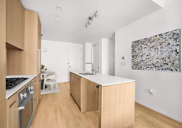 Photo 3 of House for sale at 98 Front St #7Q, Brooklyn, NY 11201 | MLS# RLS20054260 | Listing updated on 2026-06-30