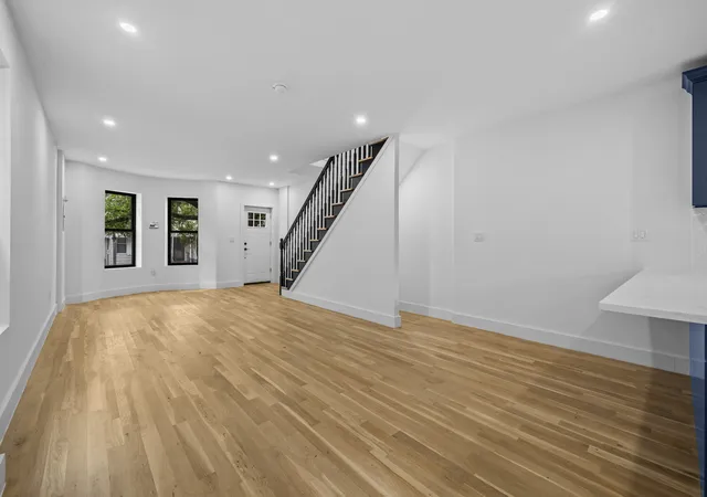 Photo 2 of Single family home for sale at 371 Grant Ave, Brooklyn, NY 11208 | MLS# RLS20054323 | Listing updated on 2025-11-30