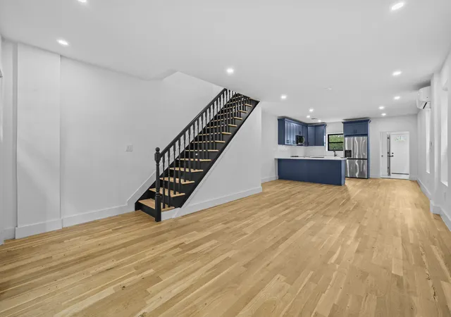 Photo 3 of Single family home for sale at 371 Grant Ave, Brooklyn, NY 11208 | MLS# RLS20054323 | Listing updated on 2025-11-30