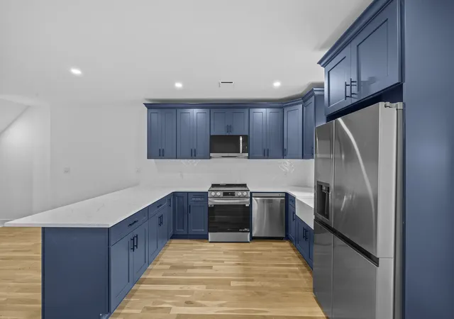 Photo 3 of Single family home for sale at 371 Grant Ave, Brooklyn, NY 11208 | MLS# RLS20054323 | Listing updated on 2025-11-30