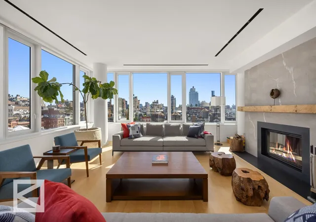 Listing Photo 2 - Condo for sale in building located at 350 W Broadway, New York City, NY 10013
