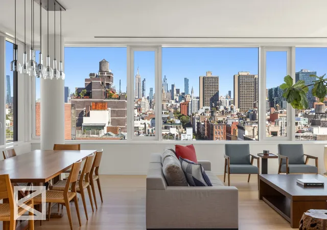 Listing Photo 3 - Condo for sale in building located at 350 W Broadway, New York City, NY 10013
