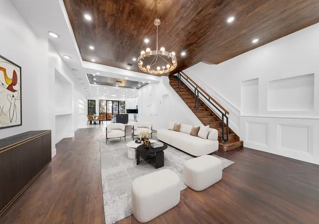 Photo 4 of Single family home for sale at 1085 Hancock St, Brooklyn, NY 11221 | MLS# RLS20054805 | Listing updated on 2025-12-11