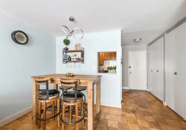2nd image of 1874 Pelham Pkwy S #5B, New York City, NY 10461 | MLS# RLS20054809