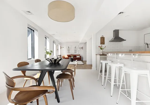 Photo 3 of Sale Pending at 104 King St, New York City, NY 11231 | MLS# RLS20055072 | Listing updated on 2026-07-29