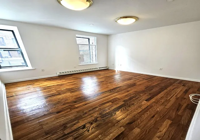 3rd image of 167 W 129Th St, New York City, NY 10027