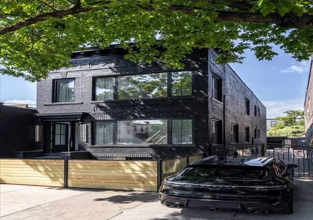 Photo 3 of Townhouse for sale at 1109 Hancock St #TH, Brooklyn, NY 11221 | MLS# RLS20055144 | Listing updated on 2025-12-16