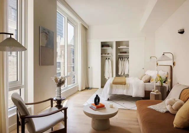 Photo 1 of Sale Pending at 135 E 47th St #15B, New York, NY 10017 | MLS# RLS20055257 | Listing updated on 2026-01-16