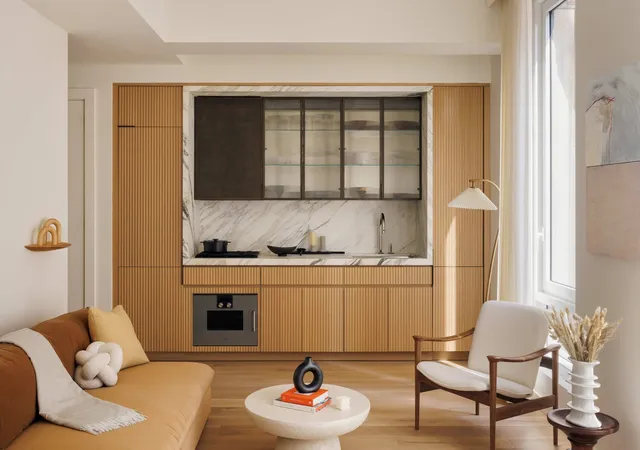 Photo 2 of Sale Pending at 135 E 47th St #15B, New York, NY 10017 | MLS# RLS20055257 | Listing updated on 2026-01-16