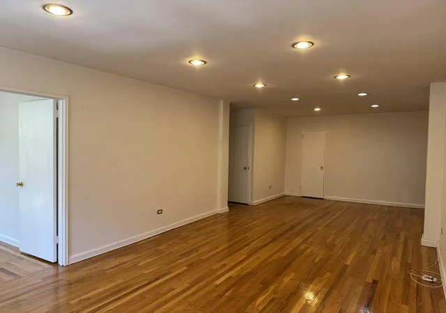1st image of 67-25 Clyde St #3-R, Forest Hills, NY 11375 | MLS# RLS20055268