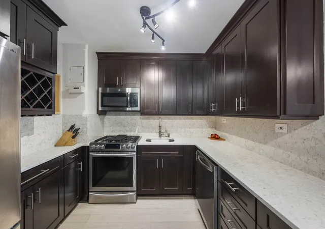 Photo 3 of Sale Pending at 5800 Arlington Ave #10O, Bronx, NY 10471 | MLS# RLS20055551 | Listing updated on 2026-10-05