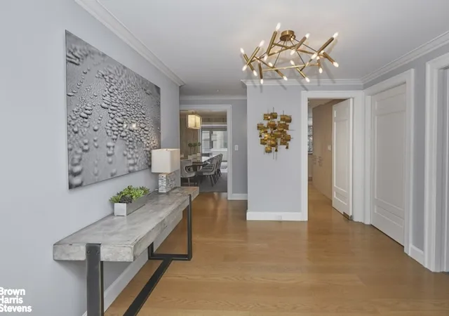 150 E 69Th St, 150 E 69Th St, New York City, NY 10021