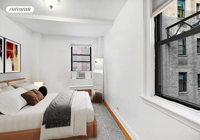 Photo 3 of House for sale at 142 E 49Th St #9E, New York, NY 10017 | MLS# RLS20055608 | Listing updated on 2026-01-03