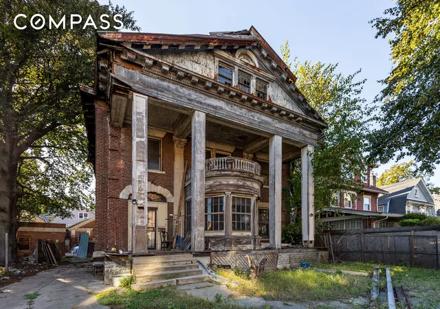 Single family home for sale at 1000 Ocean Ave, Brooklyn, NY 11226 | MLS# RLS20055728