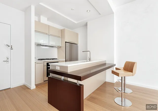 Photo 4 of House for sale at 24-15 Queens Plz N #10B, Long Island City, NY 11101 | MLS# RLS20055940 | Listing updated on 2026-02-22