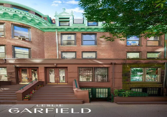 1st image of 264 W 73rd St, New York, NY 10023 | MLS# RLS20055944