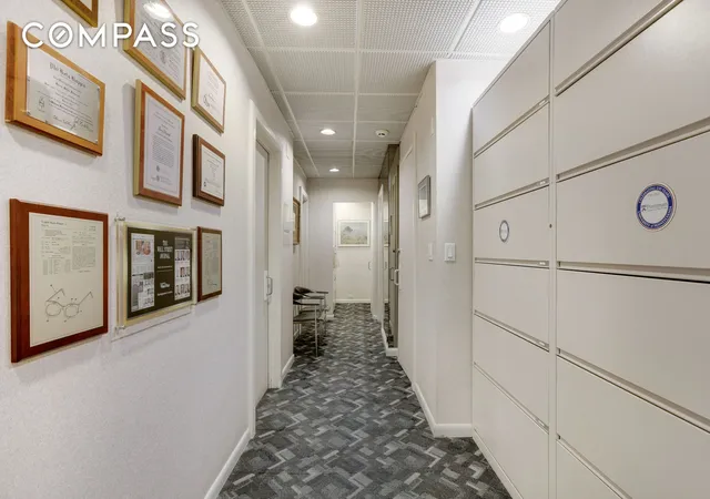Photo 4 of House for sale at 115 E 61st Street #1C, New York, NY 10065 | MLS# RLS20055955 | Listing updated on 2026-04-30