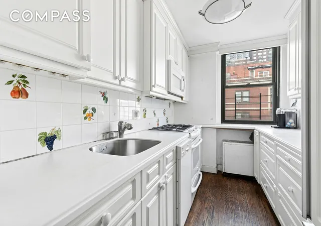 Photo 2 of House for sale at 420 E 51st Street #10AB, New York, NY 10022 | MLS# RLS20056036 | Listing updated on 2026-04-14