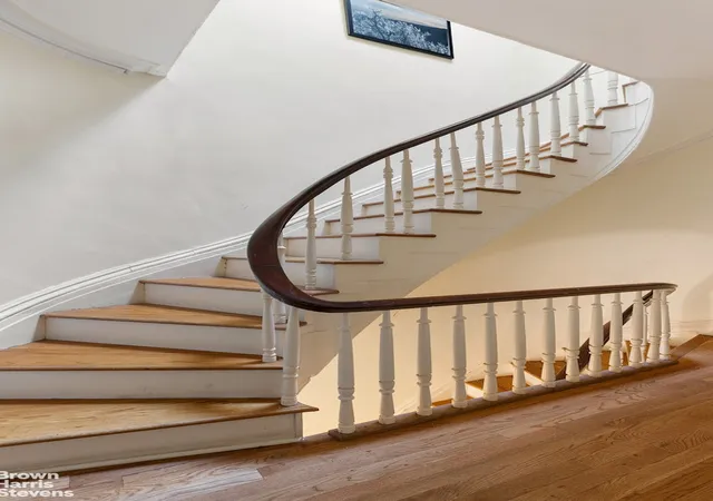 Photo 3 of Single family home for sale at 233 E 35th Street, New York, NY 10016 | MLS# RLS20056155 | Listing updated on 2025-10-23