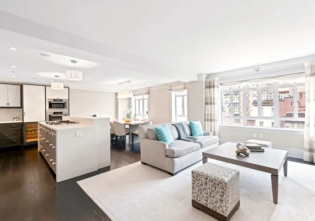 House for sale at 21 E 61St St #8E, New York, NY 10065 | MLS# RLS20056162 | Listing updated on 2026-02-25