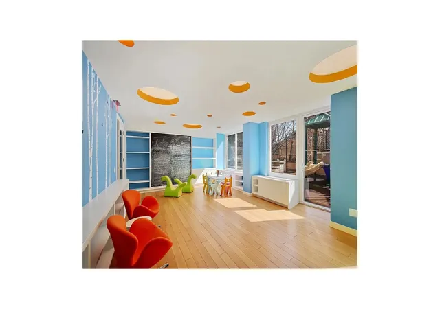 4th image of 170 E 87Th St #E14A, New York, NY 10128 | MLS# RLS20056205