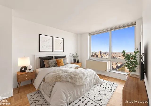 Photo 3 of House for sale at 215 E 96Th St #34H, New York, NY 10128 | MLS# RLS20056355 | Listing updated on 2025-12-13