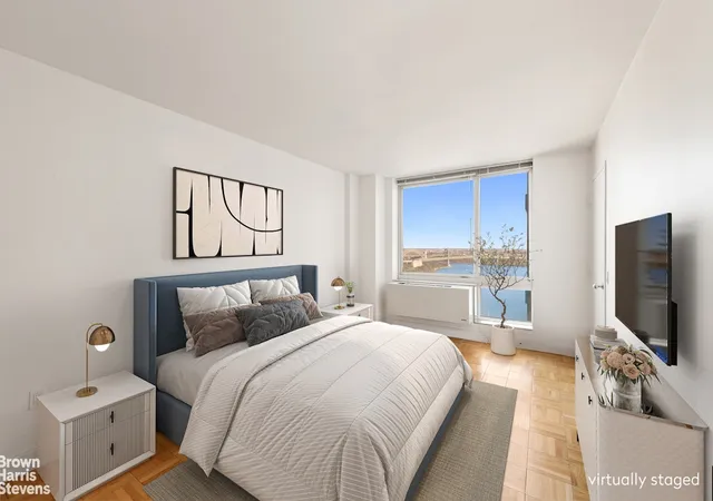 Photo 4 of House for sale at 215 E 96Th St #34H, New York, NY 10128 | MLS# RLS20056355 | Listing updated on 2025-12-13