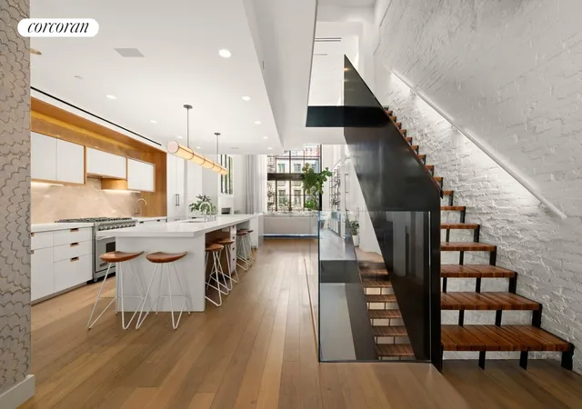 Photo 4 of Single family home for sale at 19 Jay St, New York, NY 10013 | MLS# RLS20056643 | Listing updated on 2026-01-19