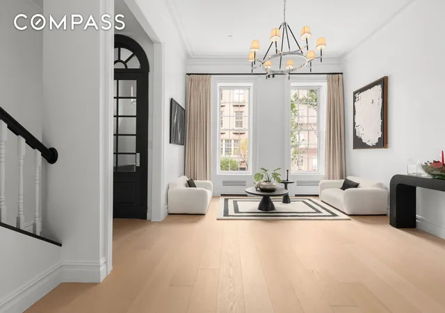 Photo 4 of Single family home for sale at 222 E 61st Street, New York, NY 10065 | MLS# RLS20056682 | Listing updated on 2026-03-04