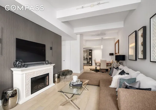 Photo 2 of Sale Pending at 80 Chambers St #12C, New York, NY 10007 | MLS# RLS20056173 | Listing updated on 2026-03-10