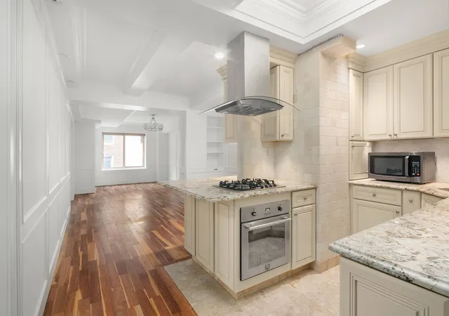 Photo 1 of Sale Pending at 106 Central Park S #11LM, New York, NY 10019 | MLS# RLS20056940 | Listing updated on 2026-02-07