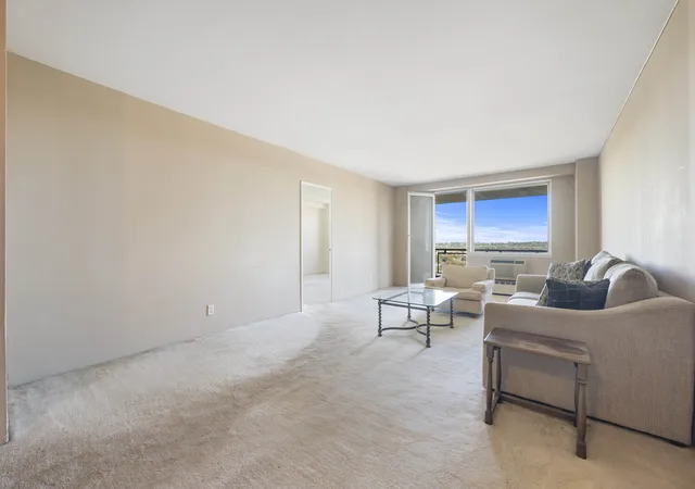 4th image of 5700 Arlington Ave #12B, Bronx, NY 10471 | MLS# RLS20056941