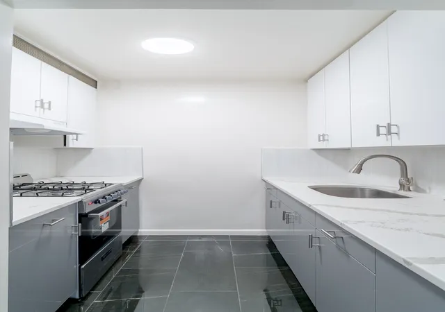 4th image of 201 E 36Th St #5G, New York City, NY 10016 | MLS# RLS20056990
