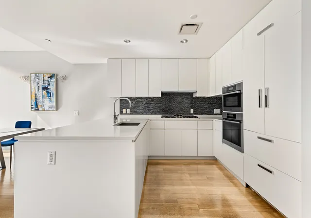 Photo 3 of Townhouse for sale at 425 W 53Rd St #409, New York, NY 10019 | MLS# RLS20057101 | Listing updated on 2026-03-22