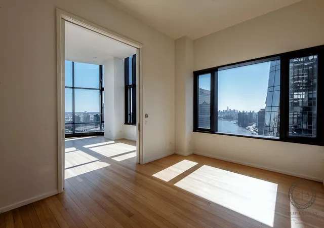 Listing Photo 5 - Condo for sale in building located at 50 United Nations Plz, New York City, NY 10017 - Unit #34-A