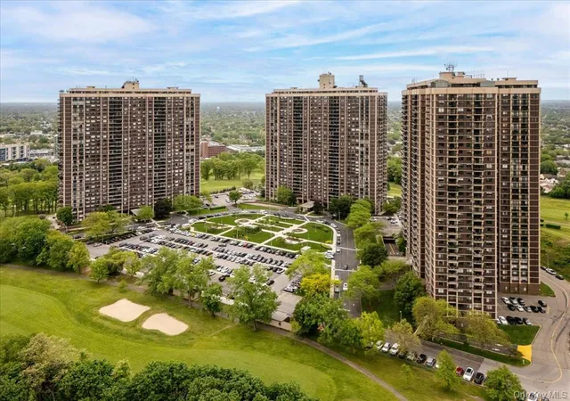 Photo 1 of Condo for sale at 269 10 Grand Central Pkwy #30-N, Floral Park, NY 11005 | MLS# RLS20057291 | Listing updated on 2026-05-13