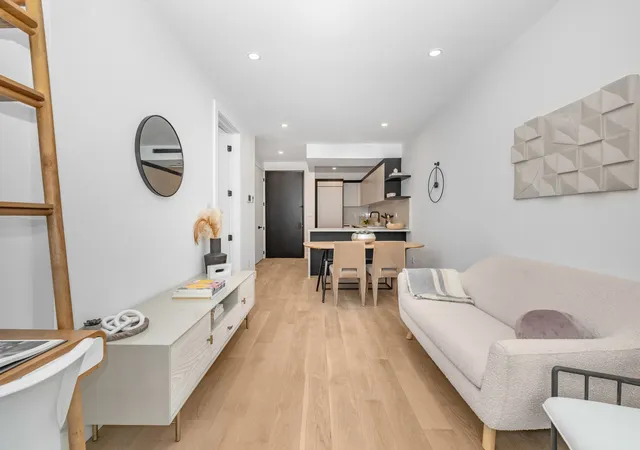 2nd image of 197 Pulaski St #3-B, Brooklyn, NY 11206 | MLS# RLS20057371