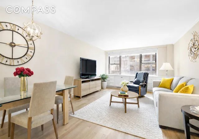 Homes for sale in New York City, NY | 209 E 56Th St #9E, New York City, NY 10022 | MLS# RLS20056103