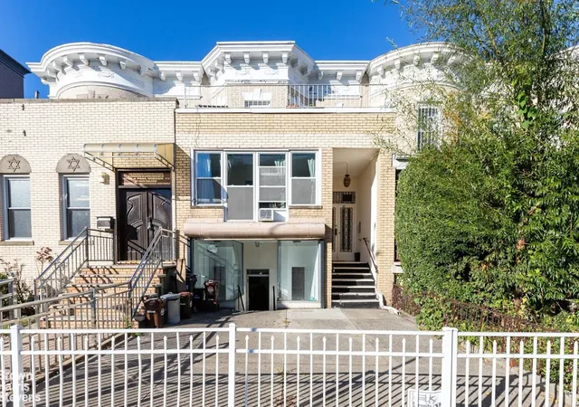 Photo 2 of Single family home for sale at 96 W End Ave, Brooklyn, NY 11235 | MLS# RLS20057612 | Listing updated on 2026-07-12