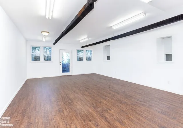 Photo 4 of Single family home for sale at 96 W End Ave, Brooklyn, NY 11235 | MLS# RLS20057612 | Listing updated on 2026-07-12