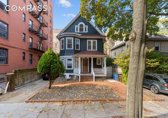 Photo 1 of Multi family home for sale at 428 E 18th St, Brooklyn, NY 11226 | MLS# RLS20057660 | Listing updated on 2026-03-04