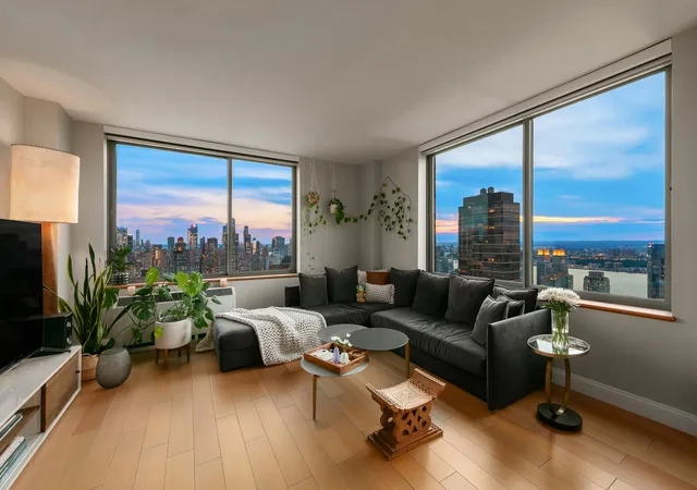 3rd image of 101 W 67Th St #52E, New York, NY 10023 | MLS# RLS20057716