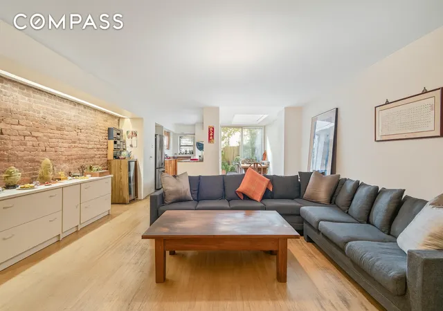 3rd image of 311 W 78Th St, New York, NY 10024 | MLS# RLS20057727