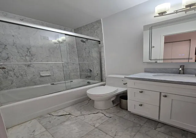 Listing Photo 2 - Condo for sale in building located at 445 5Th Ave, New York City, NY 10016 - Unit #18B