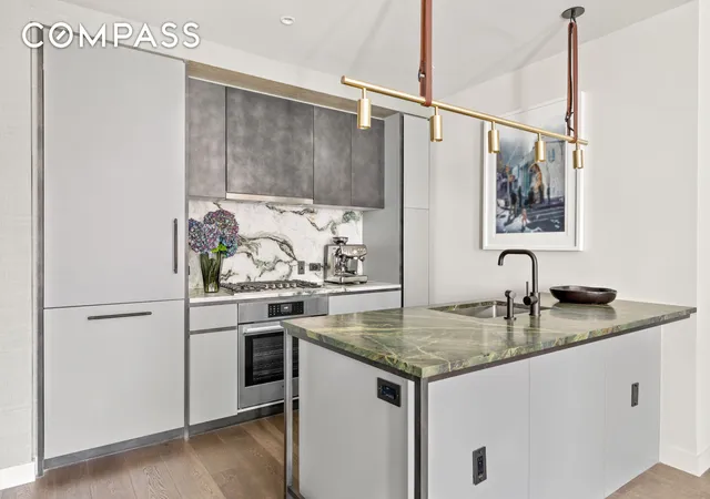 Listing Photo 5 - Condo for sale in building located at 11 Hoyt St, New York City, NY 11201 - Unit #17B