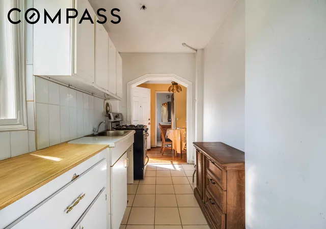 Listing Photo 5 - Condo for sale in building located at 97-30 127th St, New York City, NY 11419
